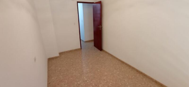 6 Cuarto Adosado en venta