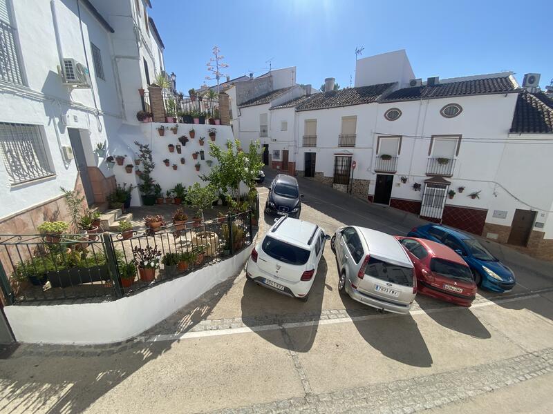 городская тюрьма продается в Olvera, Cádiz