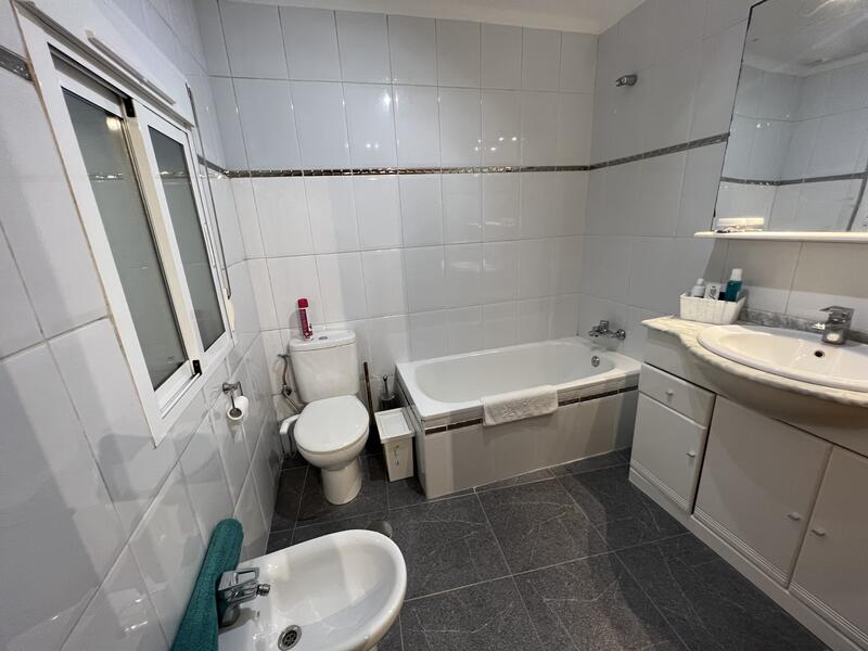 3 Cuarto Adosado en venta