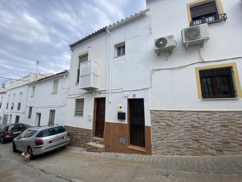 Byhus til salg i Olvera, Cádiz