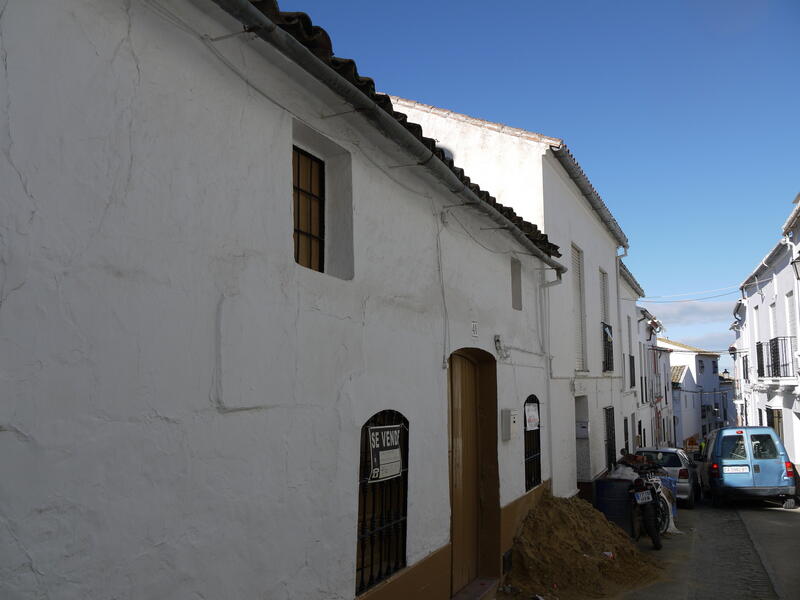 Rekkehus til salgs i Olvera, Cádiz