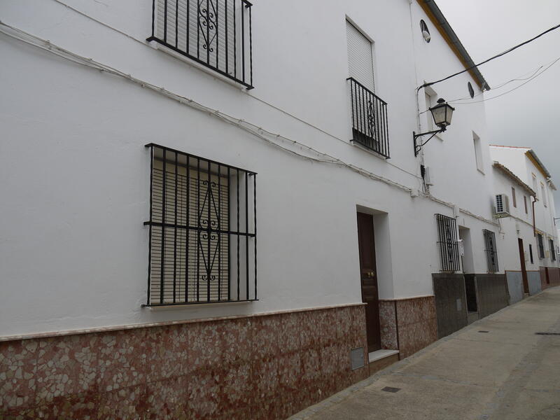 Stadthaus zu verkaufen in Olvera, Cádiz