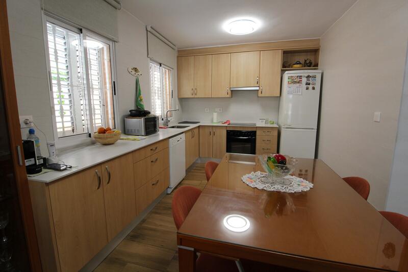 4 bedroom Country House for sale