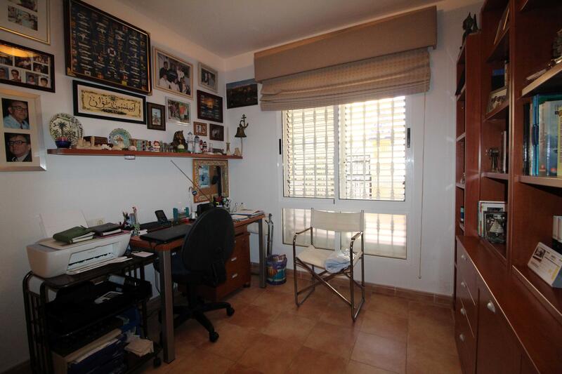 4 bedroom Country House for sale