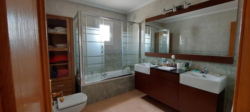 3 slaapkamer Villa Te koop