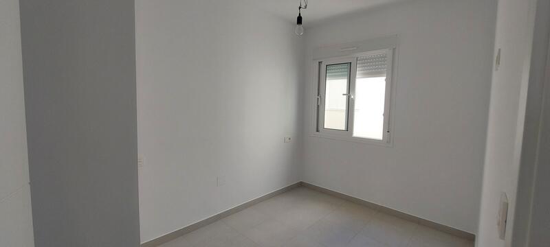 2 bedroom Townhouse for sale