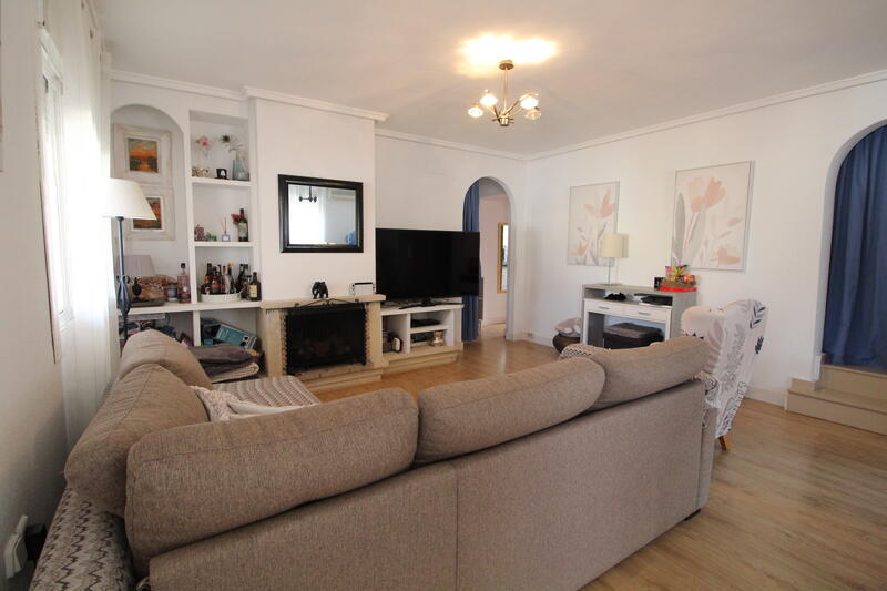 3 спальная комната вилла продается