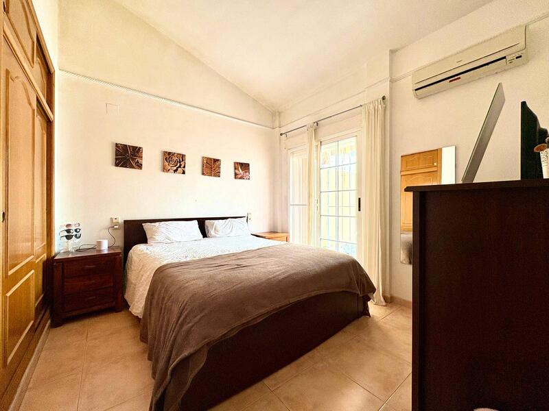 2 Cuarto Adosado en venta