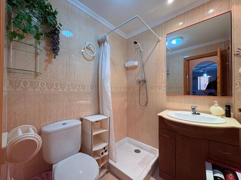 2 slaapkamer Appartement Te koop