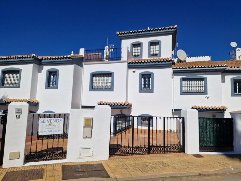 Townhouse for sale in Alhaurin Golf, Málaga