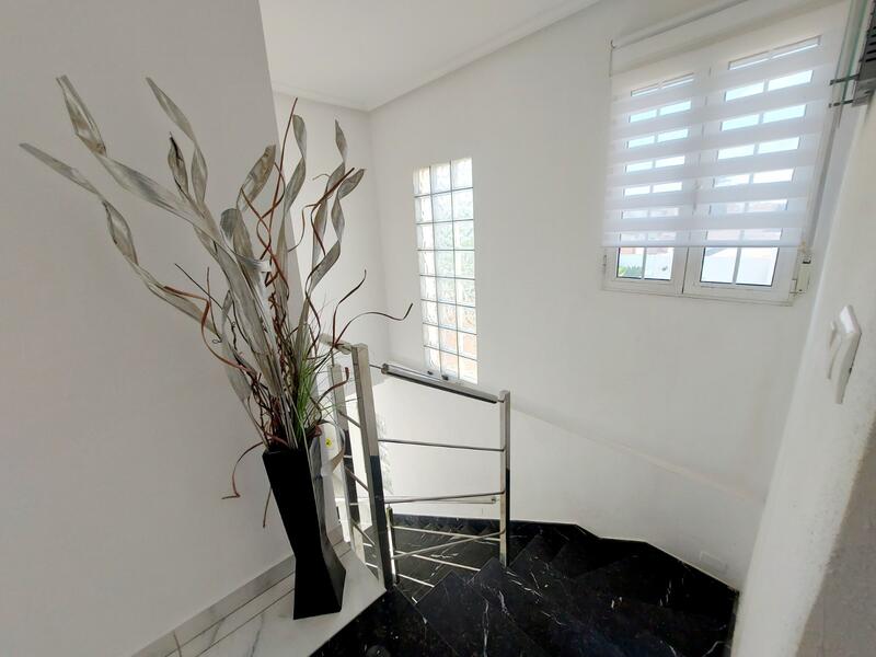 5 soverom Villa til salgs