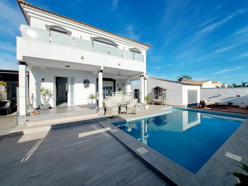 5 soverom Villa til salgs