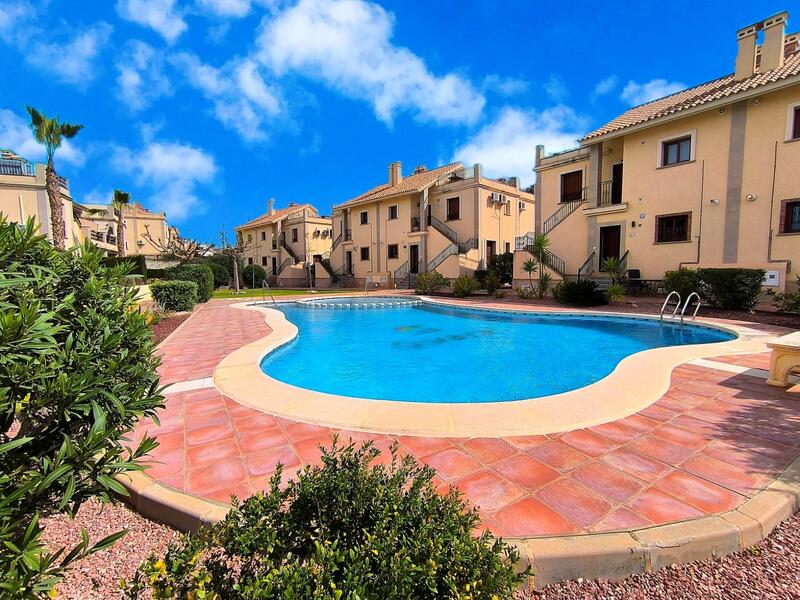2 bedroom Apartment for sale