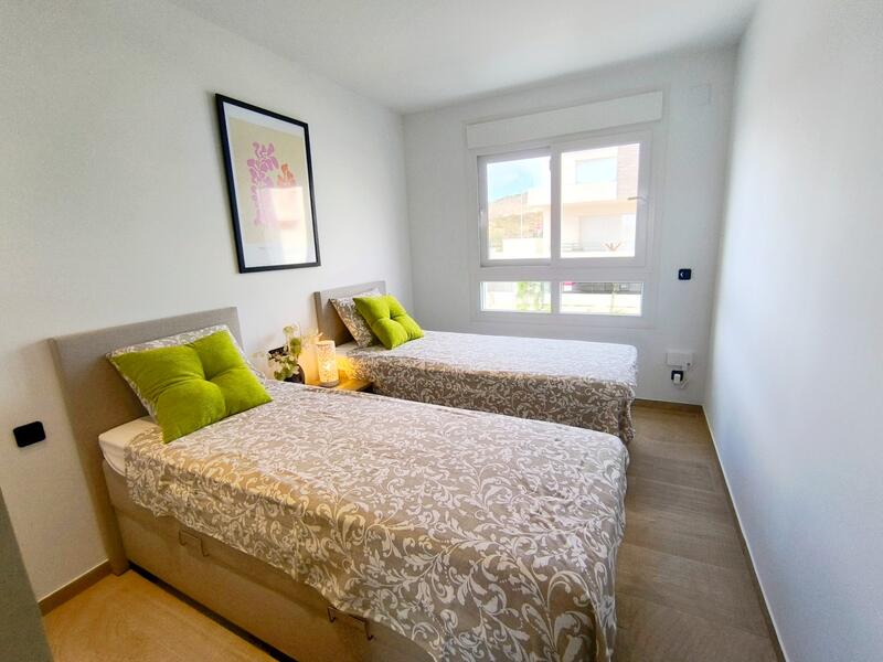 2 bedroom Apartment for sale