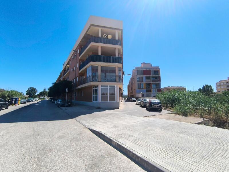 Apartment for sale in Almoradí, Alicante