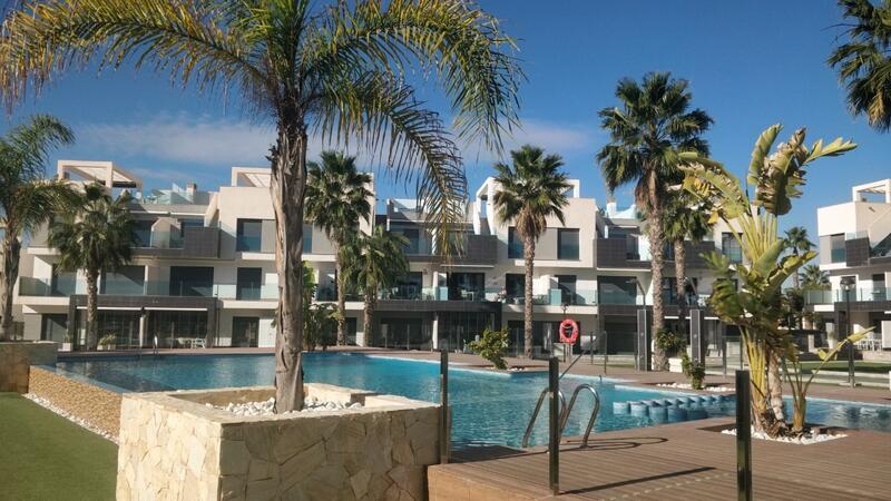Lägenhet till salu i Guardamar del Segura, Alicante