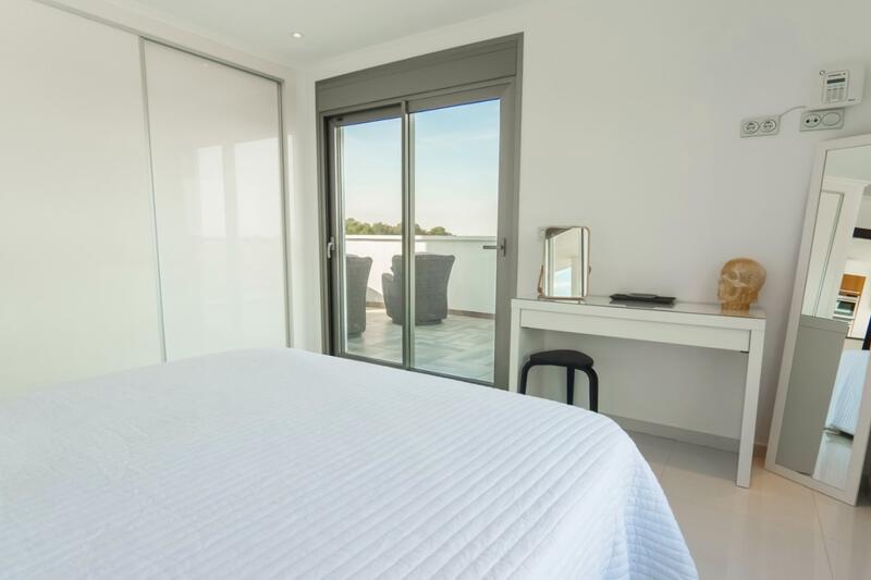 4 Schlafzimmer Villa zu verkaufen