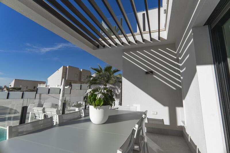 4 slaapkamer Villa Te koop