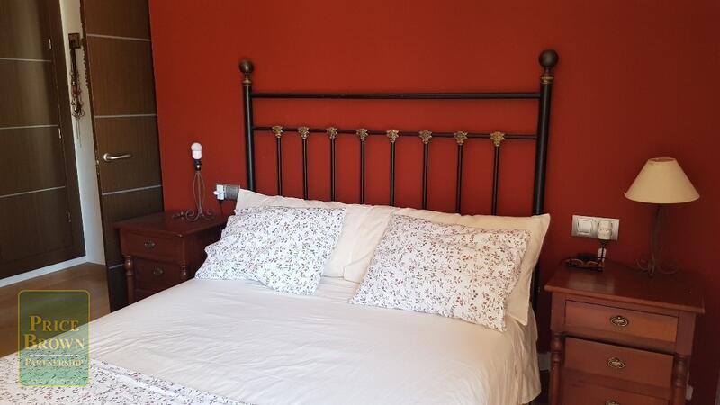 2 Cuarto Adosado en venta