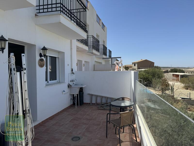 3 bedroom Townhouse for sale