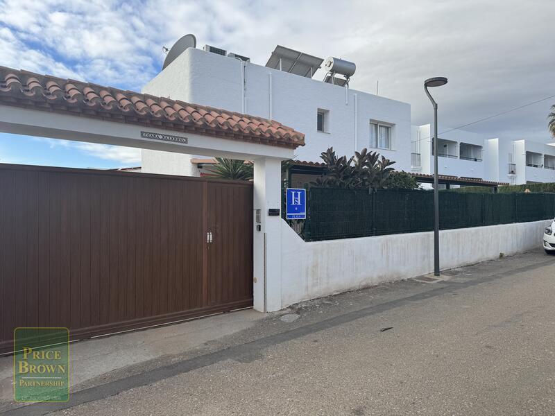 7 chambre Villa à vendre