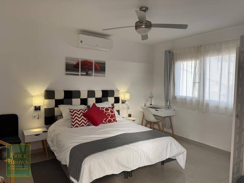 7 chambre Villa à vendre