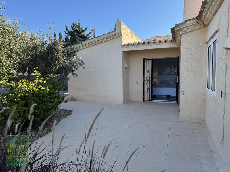 3 slaapkamer Villa Te koop
