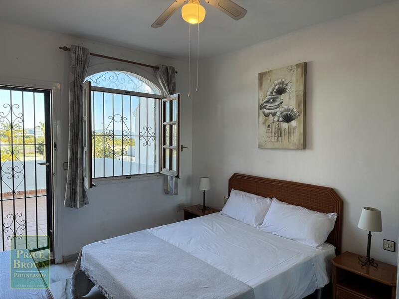 2 slaapkamer Appartement Te koop