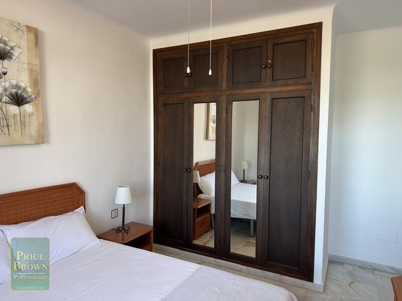 2 slaapkamer Appartement Te koop