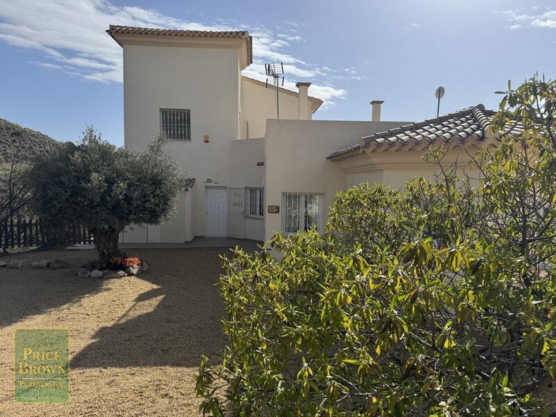 4 bedroom Villa for sale