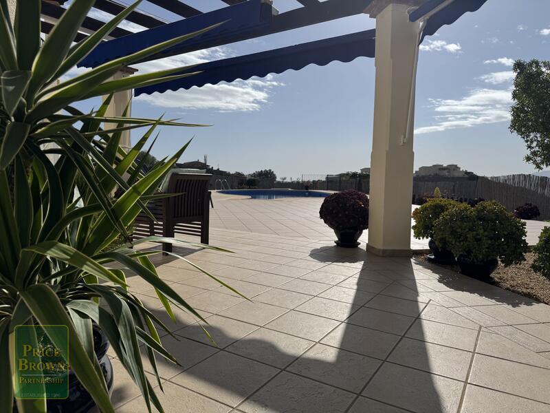 4 bedroom Villa for sale