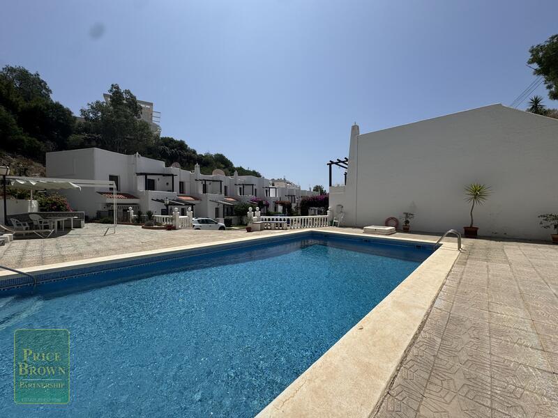 2 Cuarto Adosado en venta