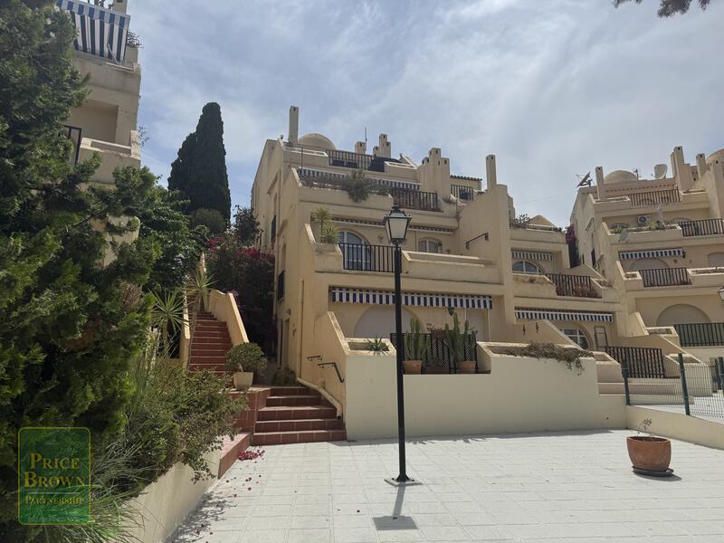 2 bedroom Apartment for sale