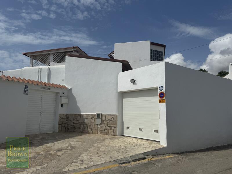 Villa for sale in Mojácar, Almería