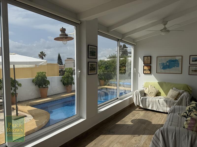 3 bedroom Villa for sale