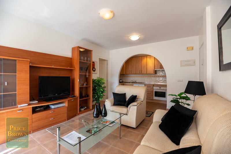 2 slaapkamer Appartement voor lange termijn huur