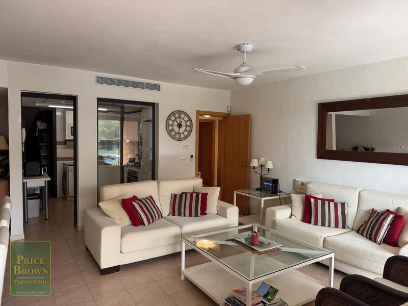 3 bedroom Apartment for sale