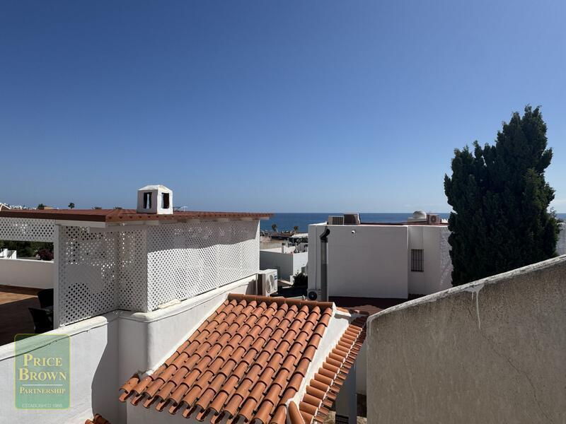 3 bedroom Townhouse for sale