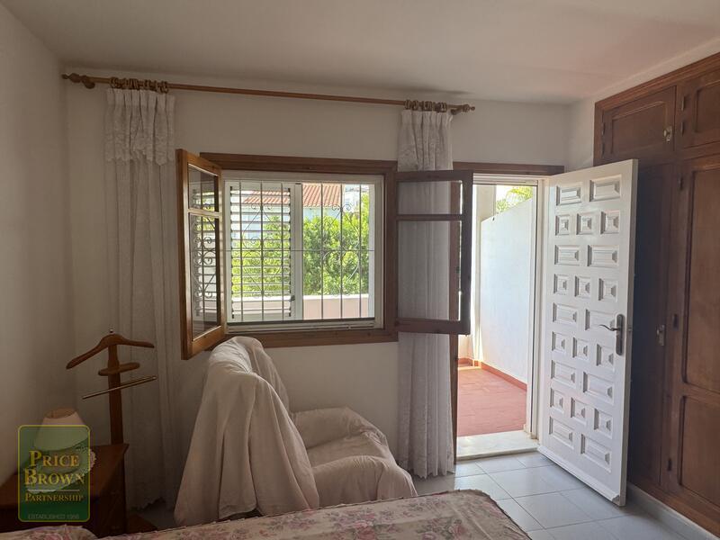 3 bedroom Townhouse for sale