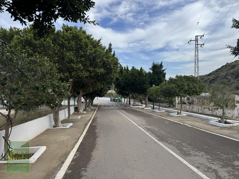 2 sovrum Radhus till salu