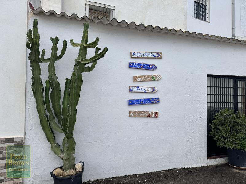 2 sovrum Radhus till salu