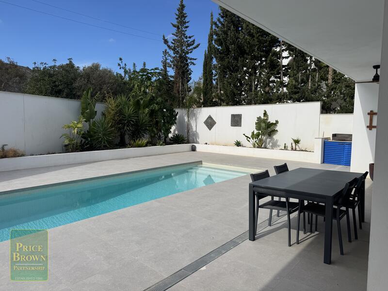 4 bedroom Villa for sale 4 bedroom Villa for sale