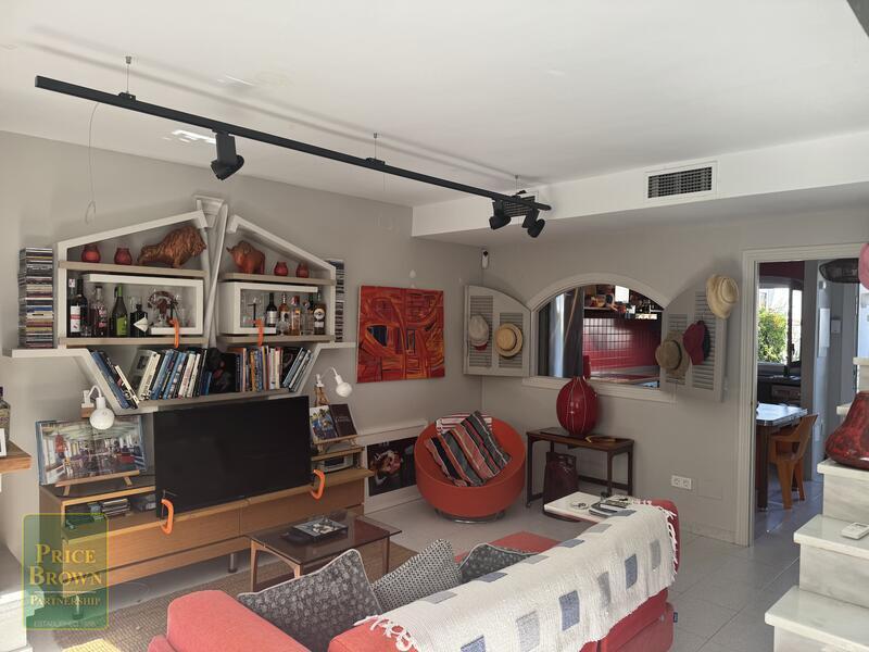 3 bedroom Townhouse for sale 3 bedroom Townhouse for sale