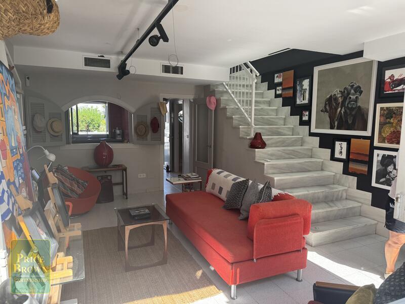 3 bedroom Townhouse for sale 3 bedroom Townhouse for sale