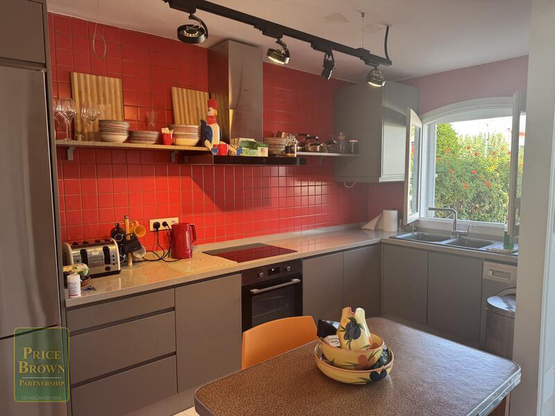 3 bedroom Townhouse for sale 3 bedroom Townhouse for sale