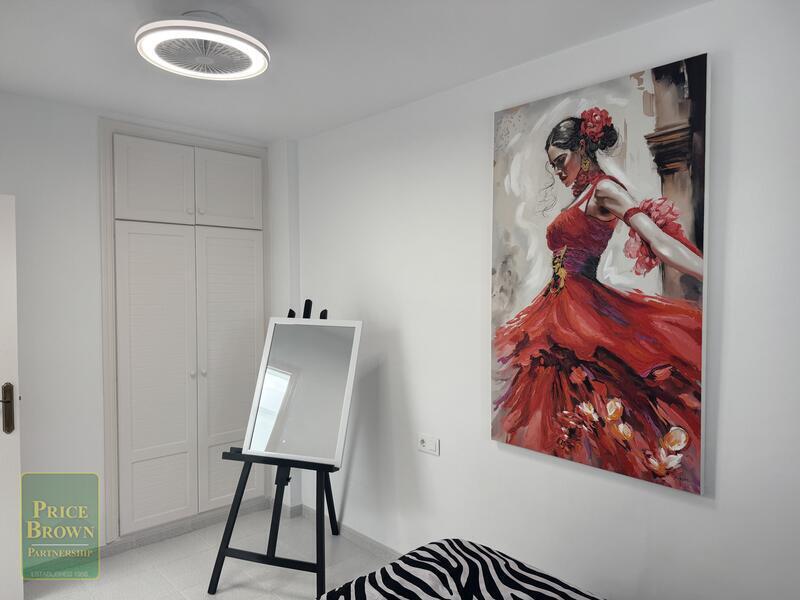 3 bedroom Townhouse for sale