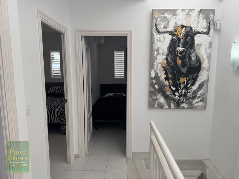 3 bedroom Townhouse for sale