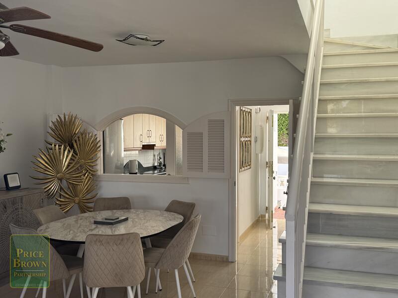 3 bedroom Townhouse for sale