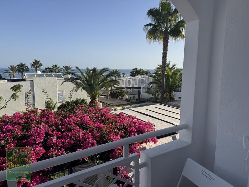 3 bedroom Townhouse for sale