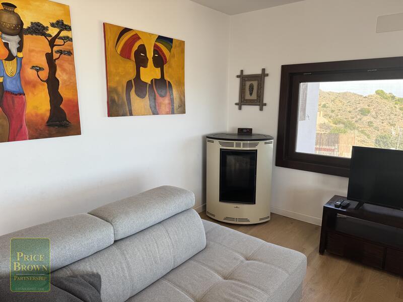 6 bedroom Villa for sale